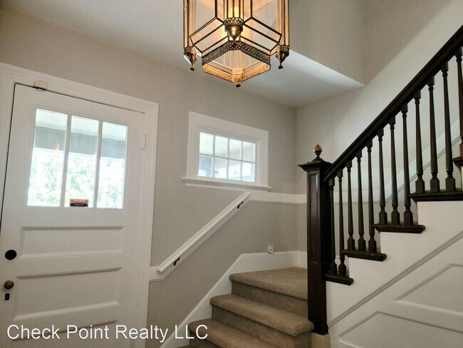 Foto del edificio - 2388 NW Kearney St
