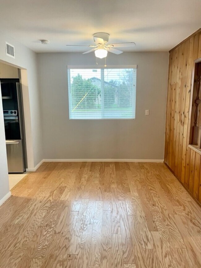 Building Photo - Completely Renovated Clairemont Home