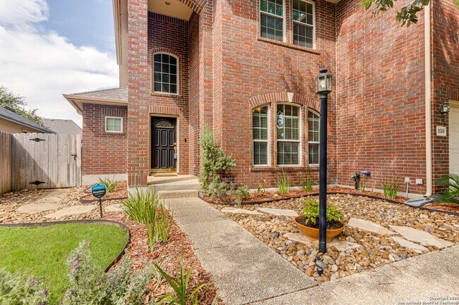 Foto del edificio - 2026 Thicket Trail Dr