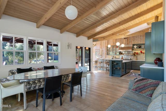 Foto del edificio - 28260 Via Acero St