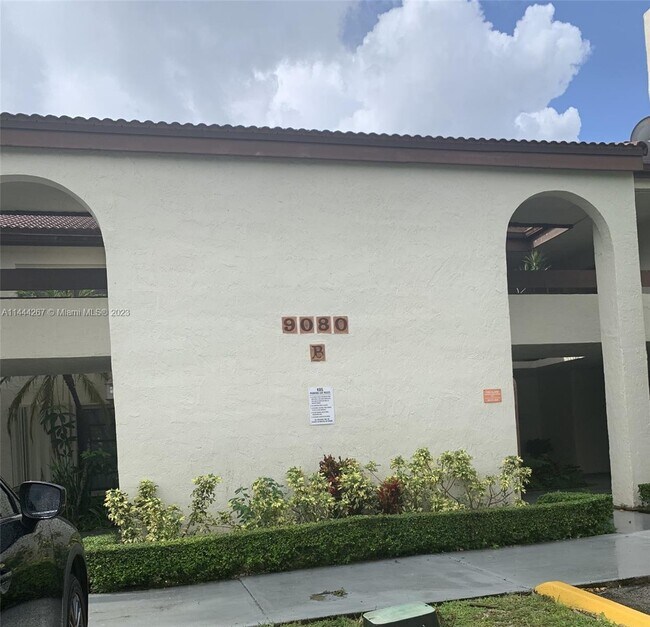 Foto del edificio - 9080 SW 125th Ave