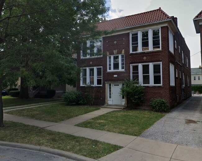 Building Photo - 1416 Ridgewood Ave