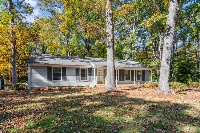 Building Photo - 5301 Emerson Dr