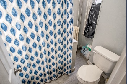 Foto principal - 3864 W Girard Ave