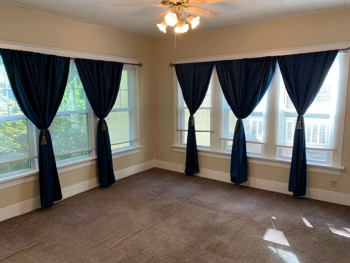 Foto principal - 93 S Duncan Ave