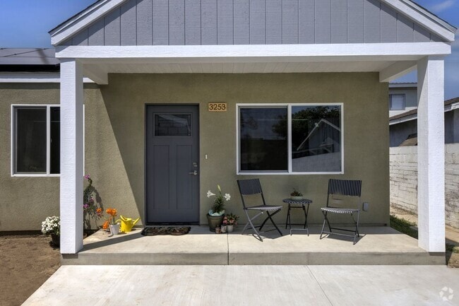 Building Photo - 3253 Mataro St