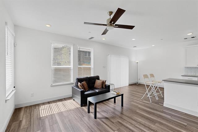 Foto del edificio - 1371 Hill Country Pl