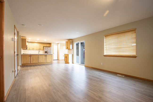 Foto del edificio - 28645 225th Ave SE
