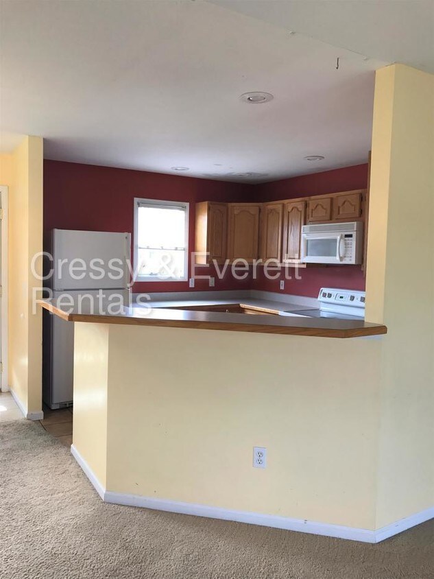 Primary Photo - 11070 Golden Pheasant Dr