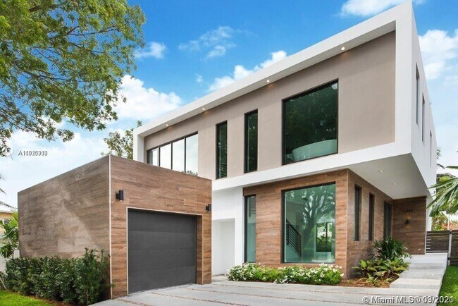 Foto del edificio - 4740 Alton Rd