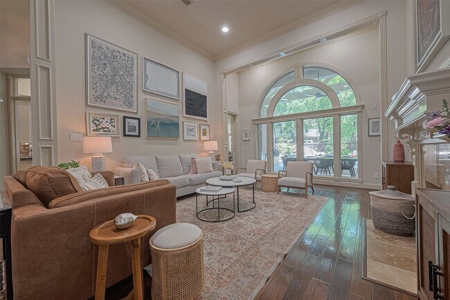 Foto del edificio - 26 Spiceberry Pl