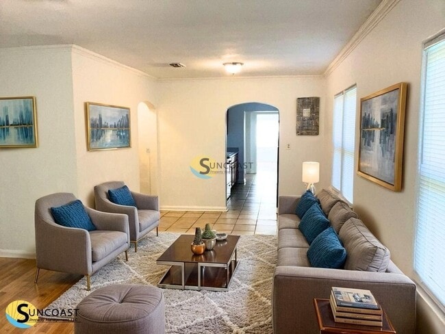 Building Photo - 478 W 58th St