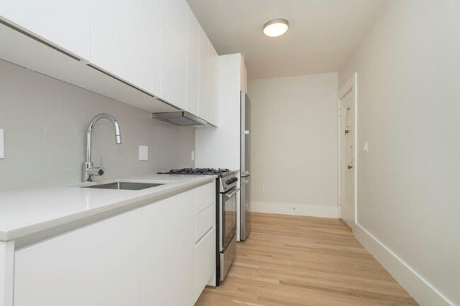 Building Photo - large 1 bed in Brighton