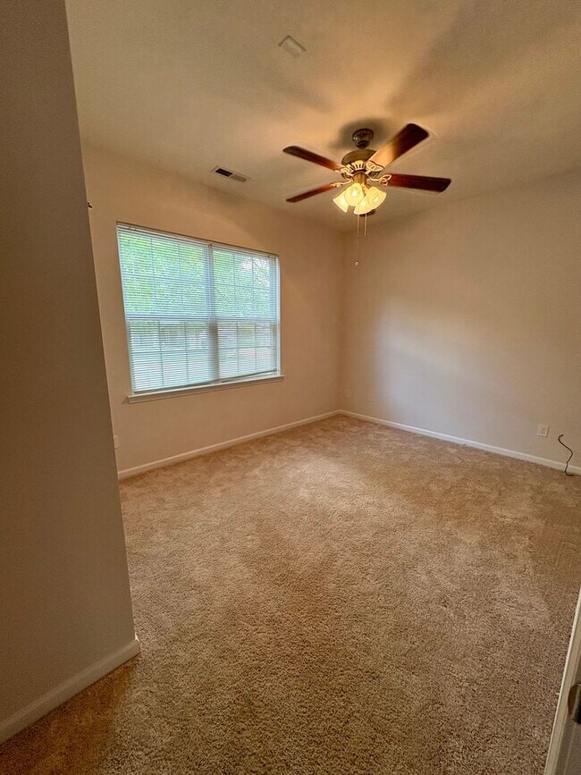 Foto del edificio - 4BR/3BA Home in Winding Walk