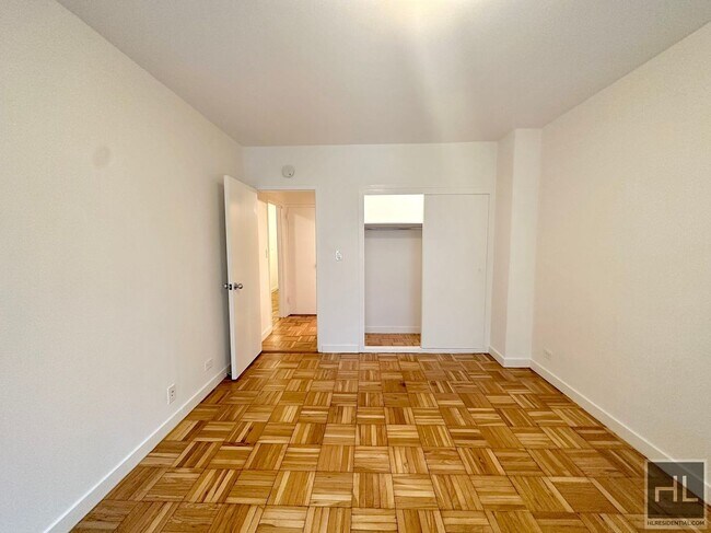 Foto del edificio - EAST 55 STREET