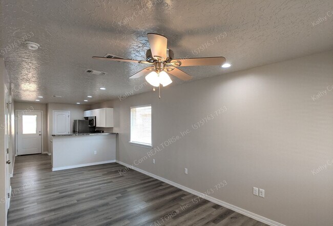 Foto del edificio - 2031 Janeway St