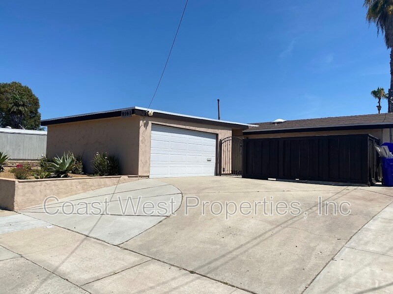 Foto principal - 9161 Huntington Ave