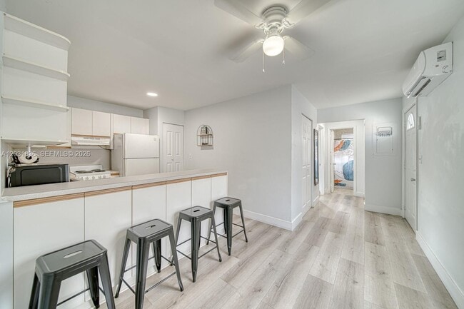 Foto del edificio - 7622 SW 21st St