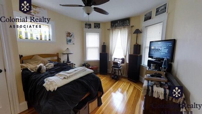 Foto del edificio - 328 Beacon St