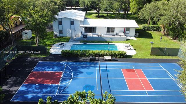 Foto principal - 9811 SW 96th St