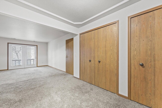 Foto del edificio - 2136 Stirrup Ln