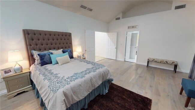 Foto del edificio - 15020 Encanto Dr