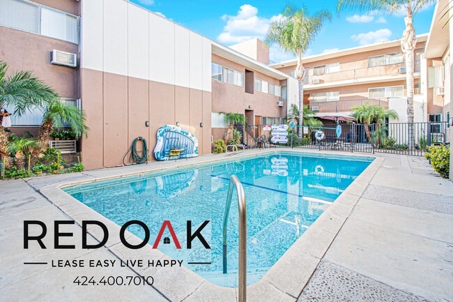 Foto del edificio - 15405 Vanowen St