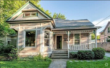Building Photo - 538 Washington St
