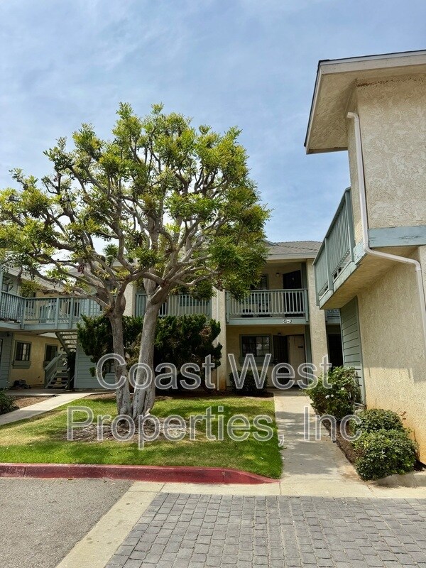 Foto del edificio - 382 Acacia Ave