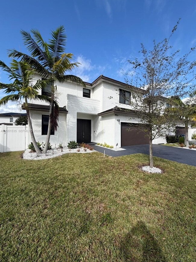 Building Photo - 23520 SW 107th Ct