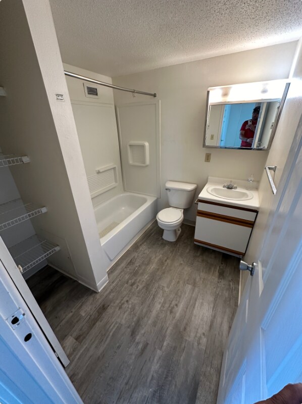 Foto del edificio - 1516 1st St E