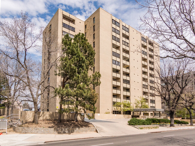 800 N. Pearl Street - 800 N Pearl St