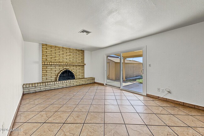Foto del edificio - 3824 N 86th Ln