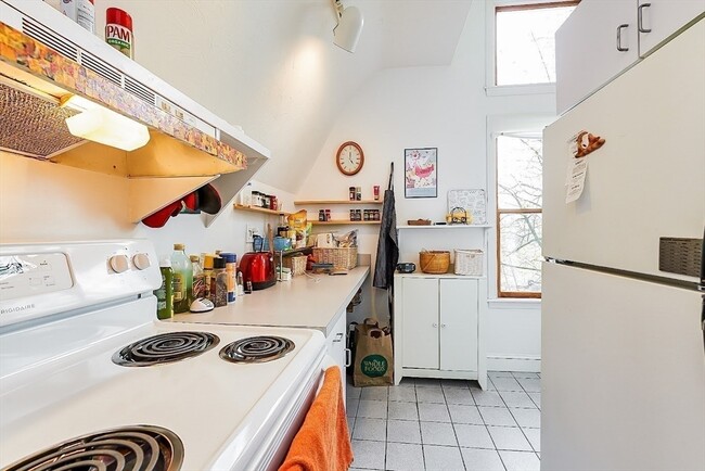 Building Photo - 151 Mason Ter