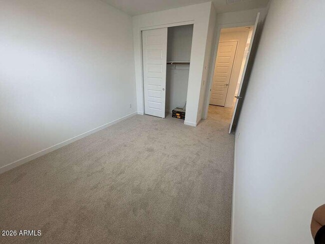 Foto del edificio - 4517 E Kenneth Ln