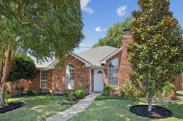 Foto principal - 1823 Dew Valley Dr