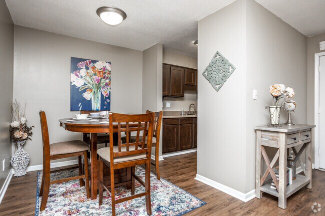 2HAB, 1.5BA - 929 ft² - Fieldcrest