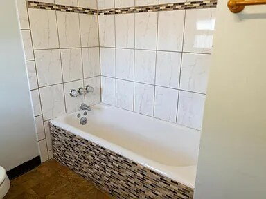 Foto principal - 574 Townsend Ave