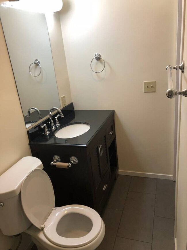 Foto del edificio - 328 3rd St