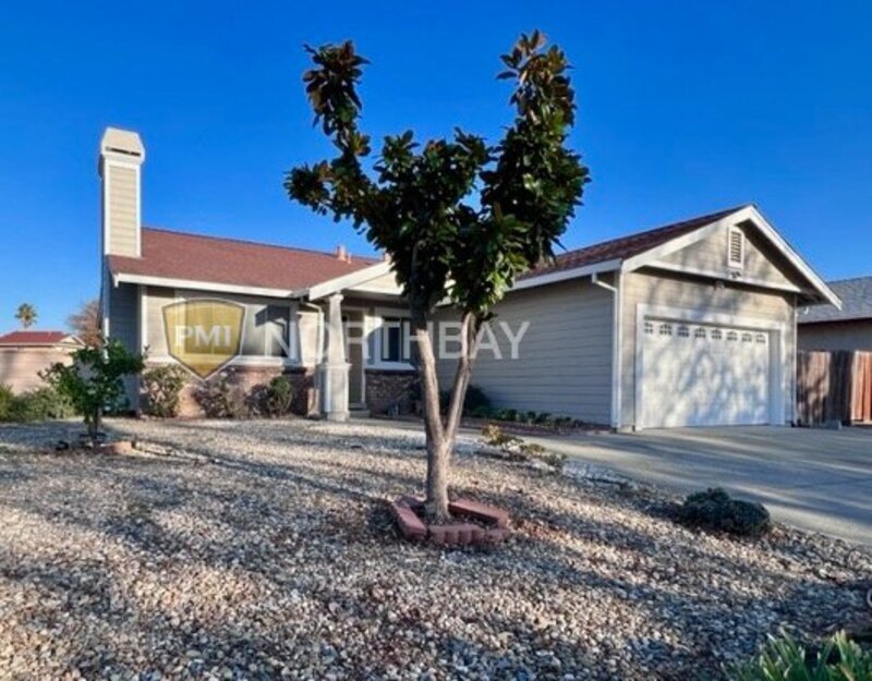 Primary Photo - 829 Blackspur Dr