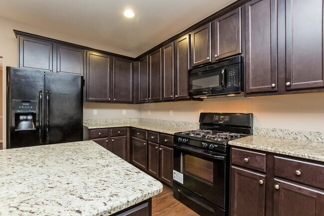 Building Photo - 261 Chandler Bluff Ct SE