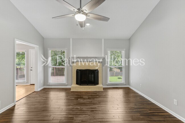 Foto del edificio - 664 Friendship Church Rd SW