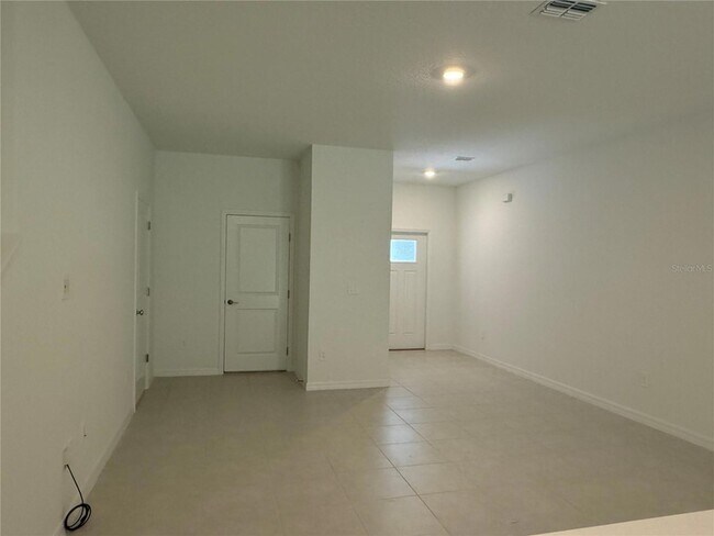 Building Photo - 10232 Trumpet Honeysuckle Wy