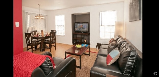 Interior Photo - Riverside Ranch Apartments