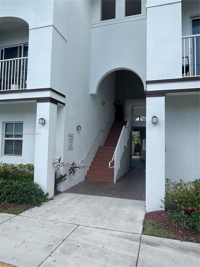 Building Photo - 8800 NW 97th Ave