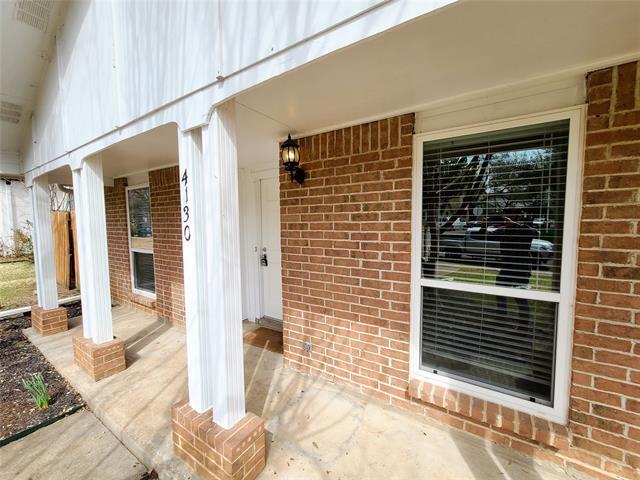 Building Photo - 4130 Santa Barbara Dr