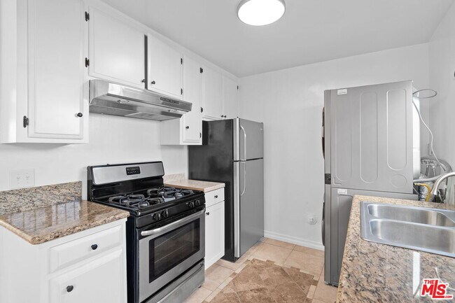 Foto del edificio - 2109 S Marvin Ave