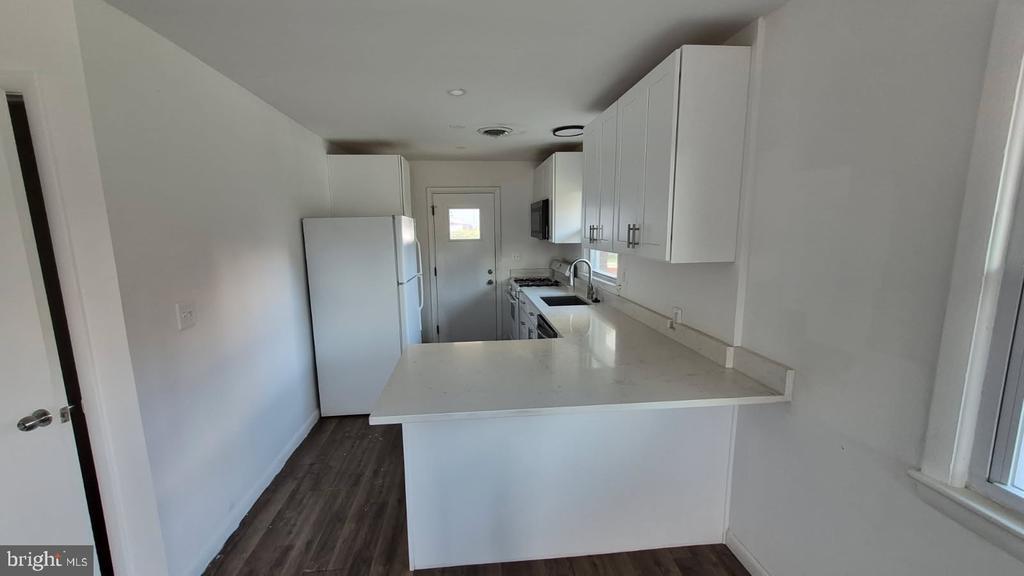 Foto principal - 6419 62nd Pl