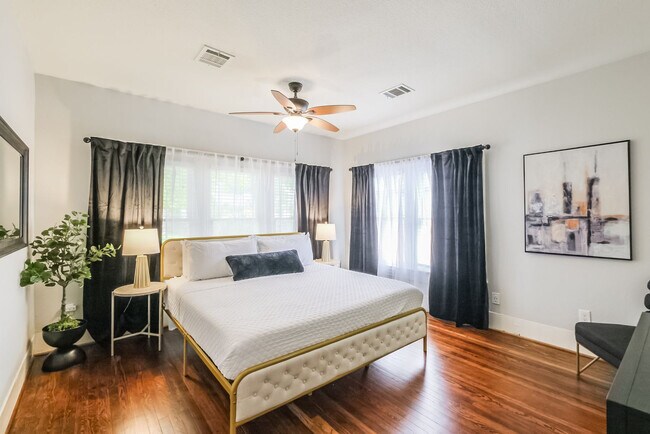 Foto del edificio - 207 Lindale St