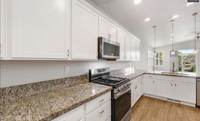 Foto del edificio - 845 Squaw Creek Ct